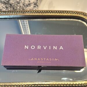Anastasia Beverly Hills Norvina Palette - Purple